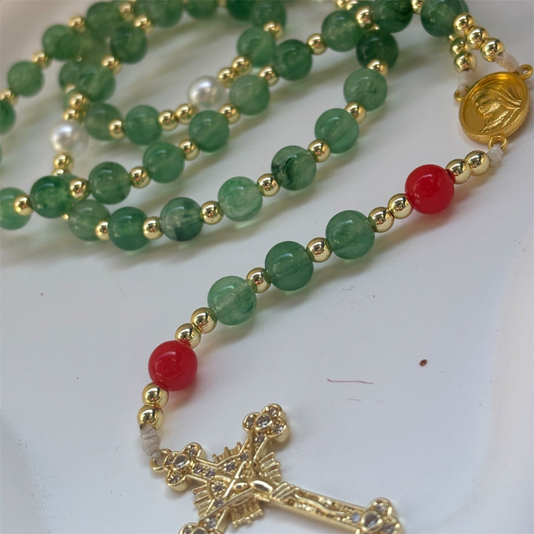 Chapelet en pierres naturelle